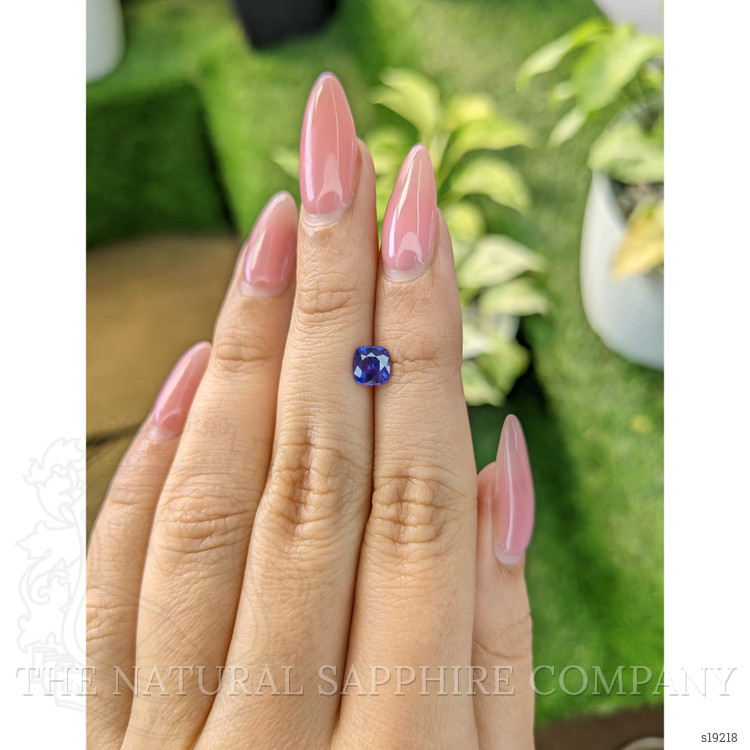 1.02 Ct. Color Change Sapphire from Ceylon (Sri Lanka)