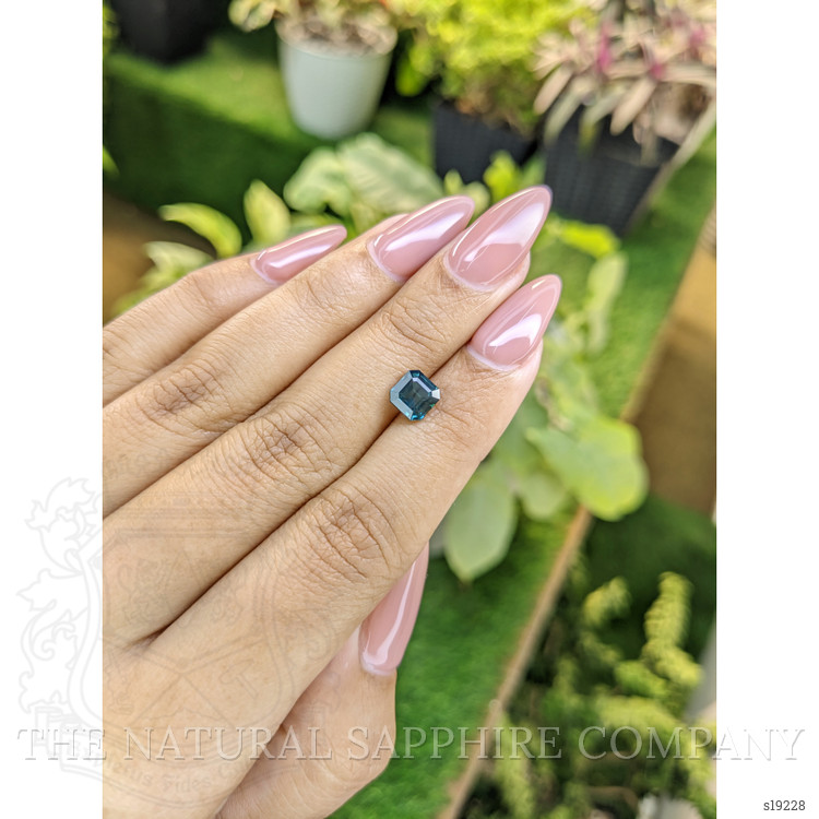 1.60 Ct. Bluish Green Sapphire from Ceylon (Sri Lanka)