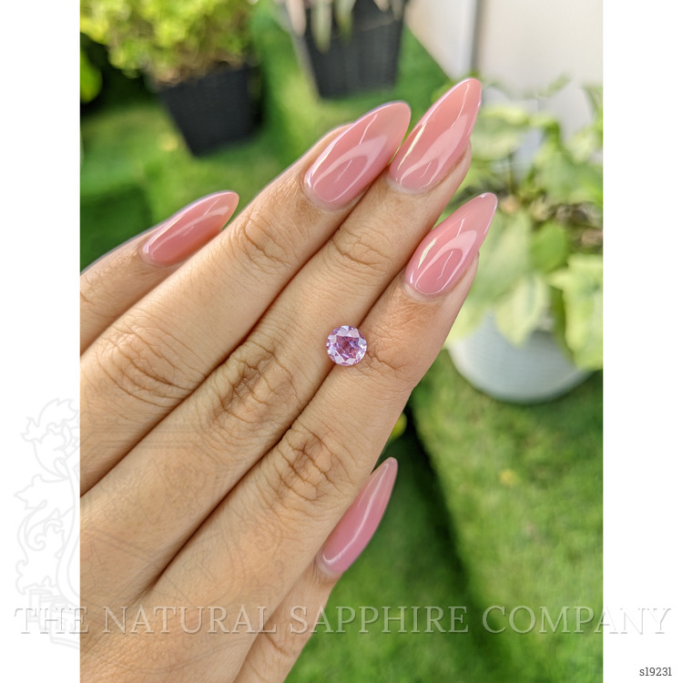 1.06 Ct. Purplish Pink Sapphire from Ceylon (Sri Lanka)