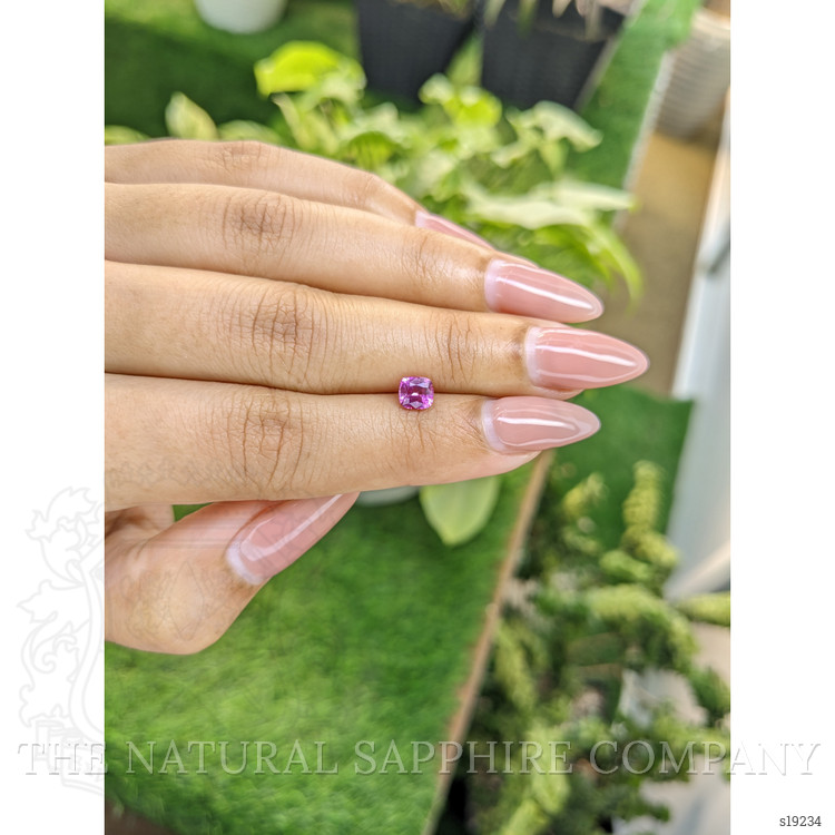 0.82 Ct. Purplish Pink Sapphire from Ceylon (Sri Lanka)
