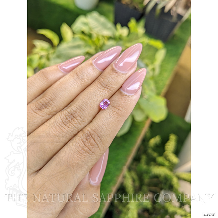 0.57 Ct. Pink Sapphire from Ceylon (Sri Lanka)