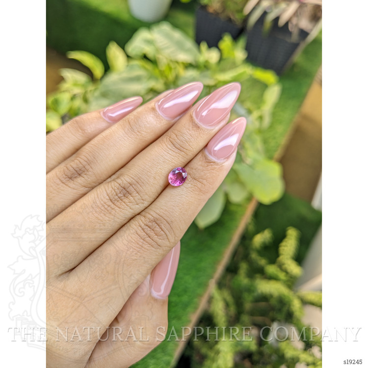 1.29 Ct. Pink Sapphire from Ceylon (Sri Lanka)