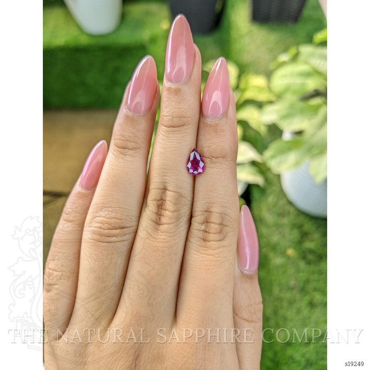 1.20 Ct. Purplish Pink Sapphire from Ceylon (Sri Lanka)