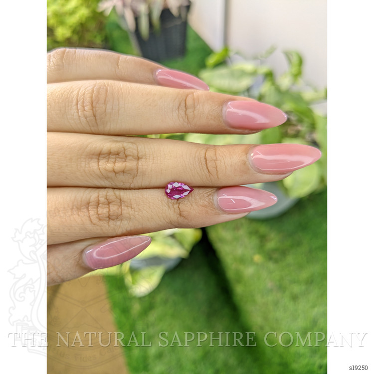 1.09 Ct. Purplish Pink Sapphire from Ceylon (Sri Lanka)