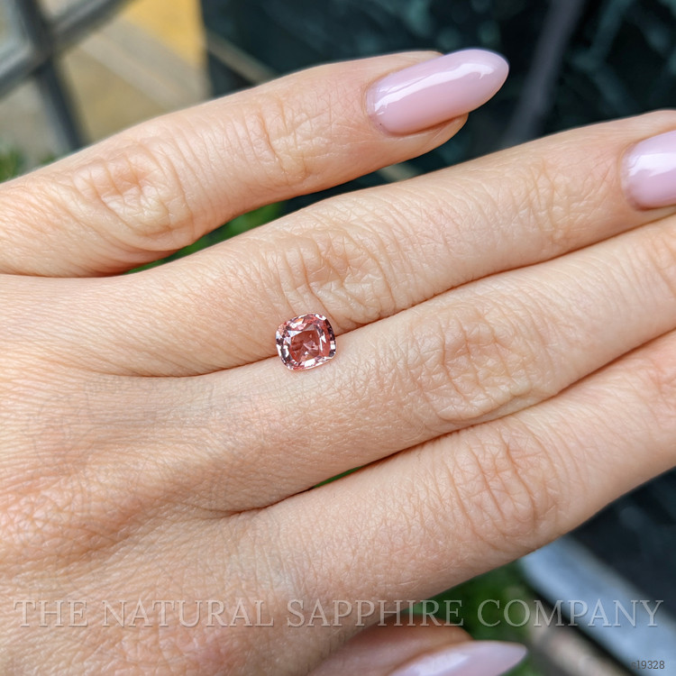 1.09 Ct. Padparadscha Sapphire from Ceylon (Sri Lanka)
