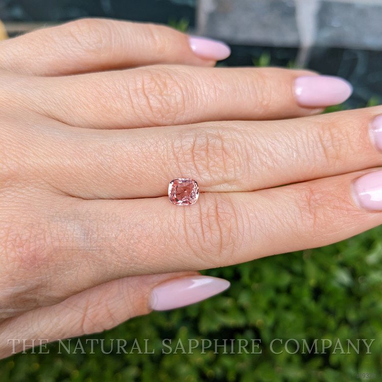 1.09 Ct. Padparadscha Sapphire from Ceylon (Sri Lanka)