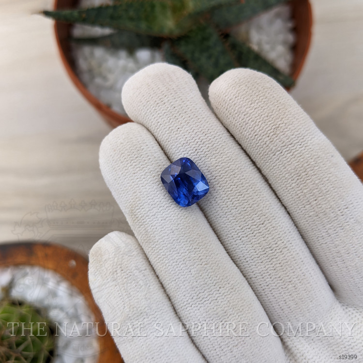 6.05 Ct. Blue Sapphire from Ceylon (Sri Lanka)
