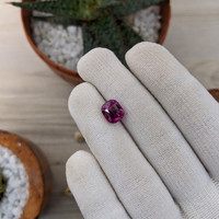 4.03 Ct. Pink Sapphire from Ceylon (Sri Lanka) Life Style