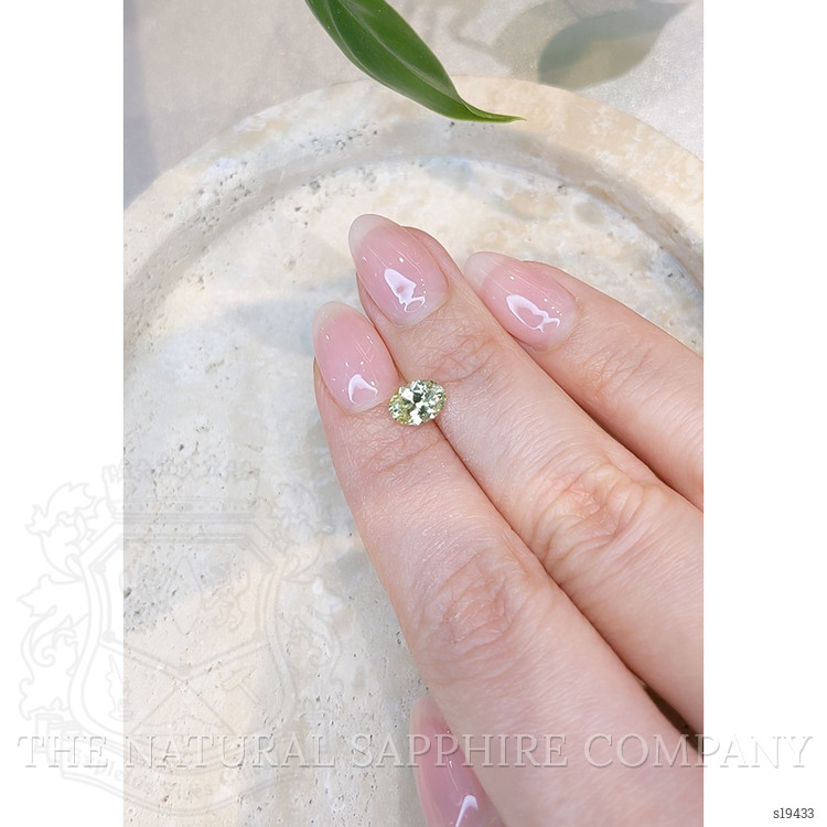 1.08 Ct. Yellowish Green Sapphire from Montana