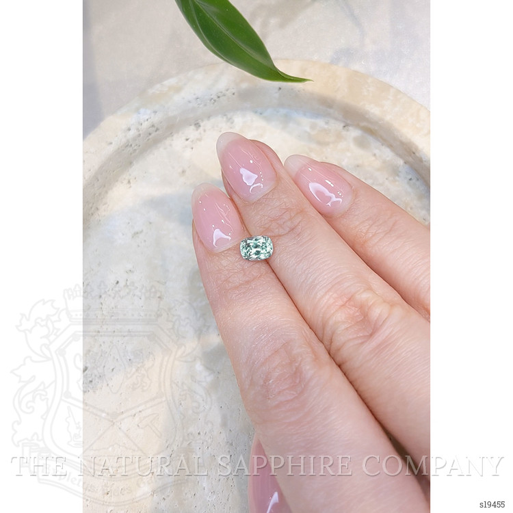 1.13 Ct. Bluish Green Sapphire from Montana