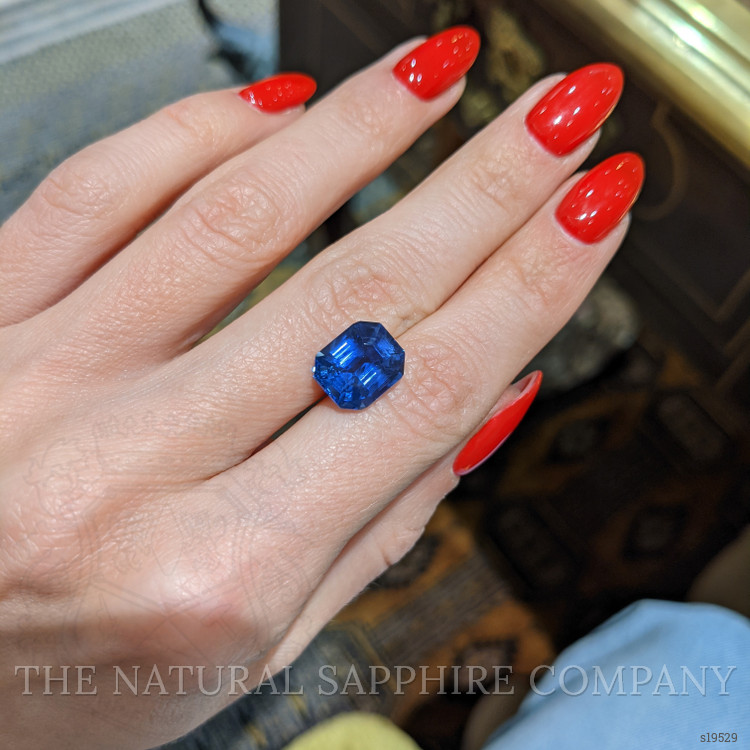 6.32 Ct. Blue Sapphire from Ceylon (Sri Lanka)
