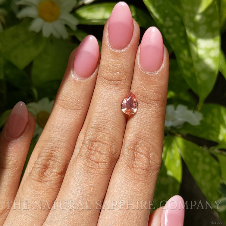 1.51 Ct. Padparadscha Sapphire from Ceylon (Sri Lanka)