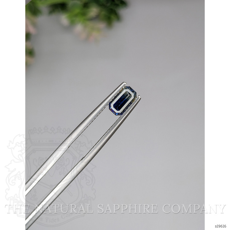 0.96 Ct. Bi Color Sapphire from Ceylon (Sri Lanka)