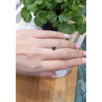 1.01 Ct. Green Sapphire from Ceylon (Sri Lanka) Life Style