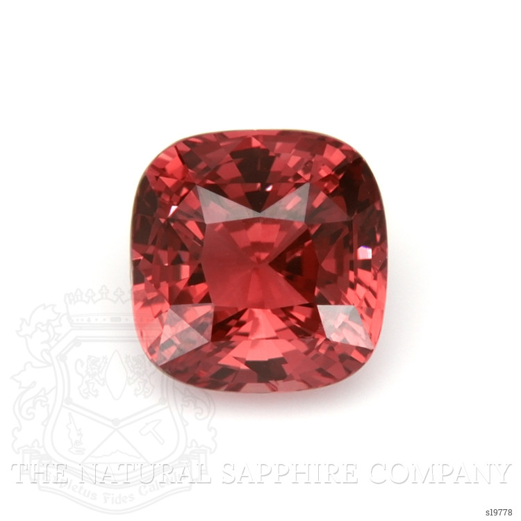 4.08 Ct. Padparadscha Sapphire from Ceylon (Sri Lanka)