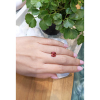 4.08 Ct. Padparadscha Sapphire from Ceylon (Sri Lanka) Life Style