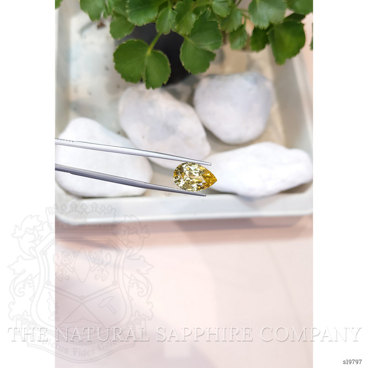 7.65 Ct. Yellow Sapphire from Ceylon (Sri Lanka)
