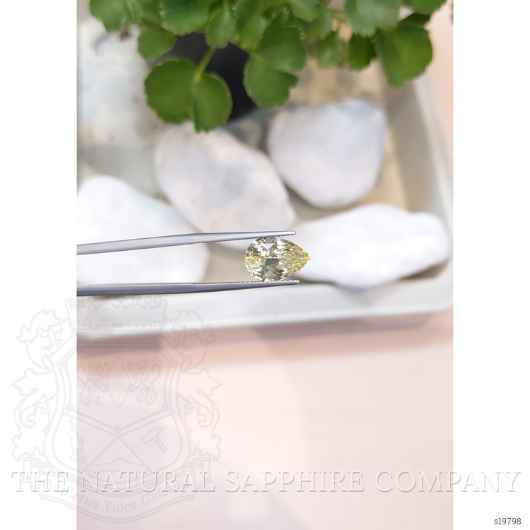 5.14 Ct. Yellow Sapphire from Ceylon (Sri Lanka)