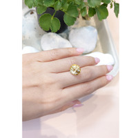 9.12 Ct. Peach Sapphire from Ceylon (Sri Lanka) Life Style