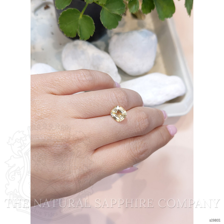 3.12 Ct. Yellow Sapphire from Ceylon (Sri Lanka)