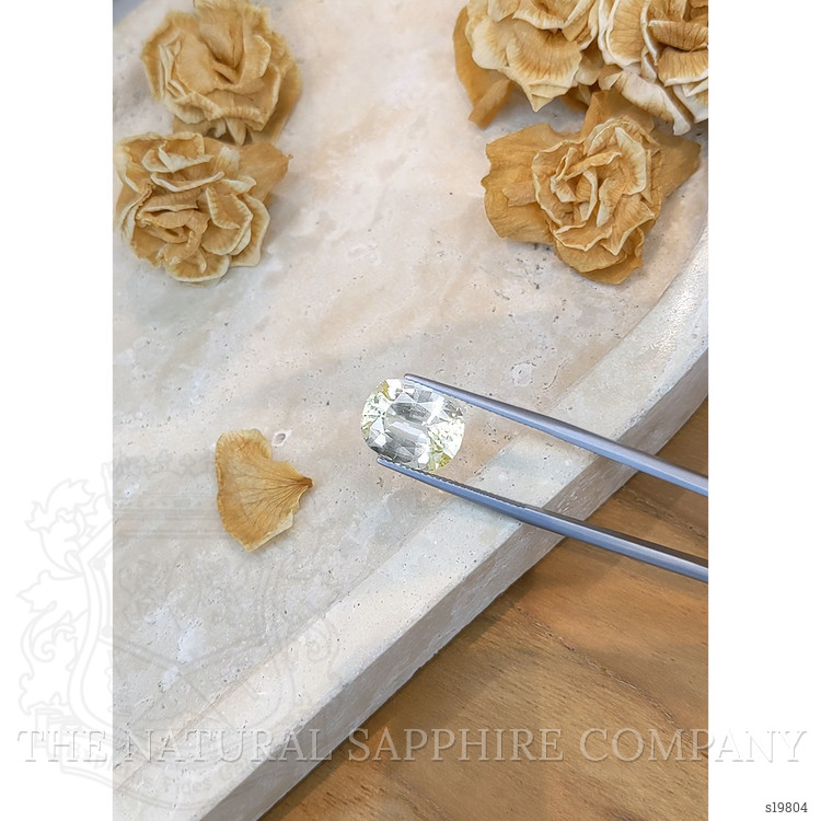 10.35 Ct. Yellow Sapphire from Ceylon (Sri Lanka)