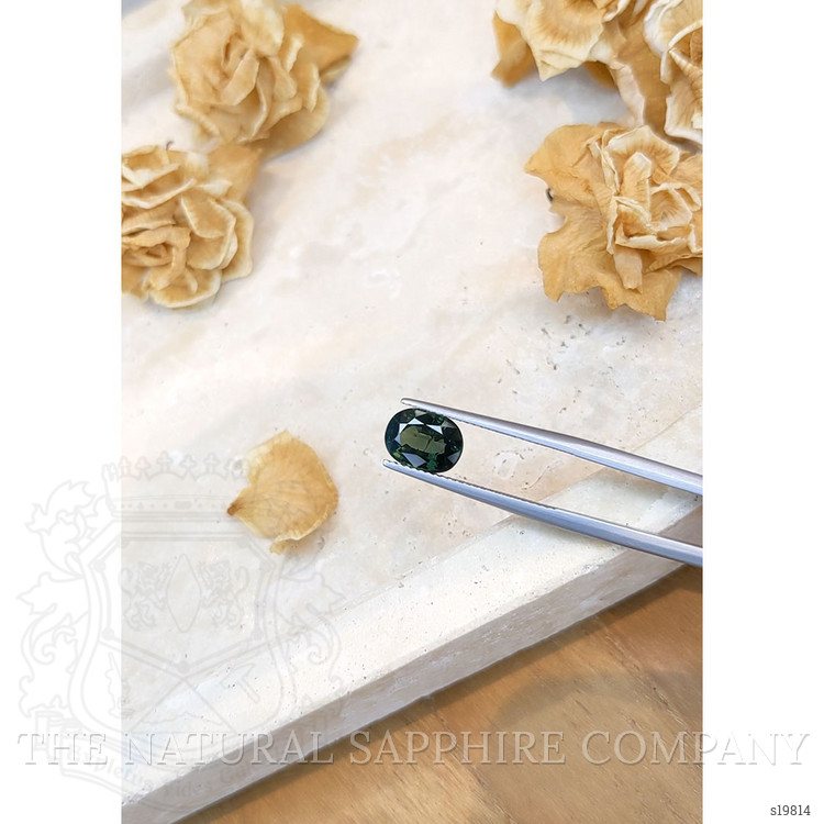 2.55 Ct. Green Sapphire from Ceylon (Sri Lanka)