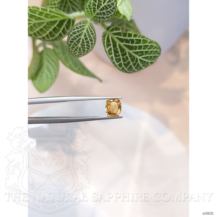 1.15 Ct. Reddish Orange Sapphire from Ceylon (Sri Lanka)