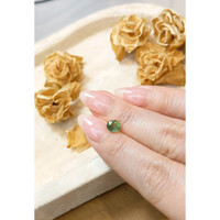 1.30 Ct. Green Sapphire from Ceylon (Sri Lanka) Life Style