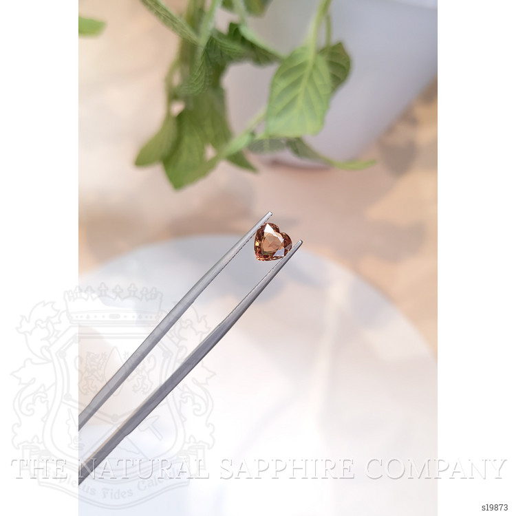1.14 Ct. Reddish Orange Sapphire from Ceylon (Sri Lanka)