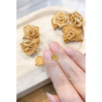 1.47 Ct. Yellow Sapphire from Ceylon (Sri Lanka) Life Style