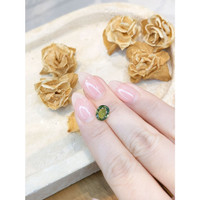 1.95 Ct. Green Sapphire from Ceylon (Sri Lanka) Life Style