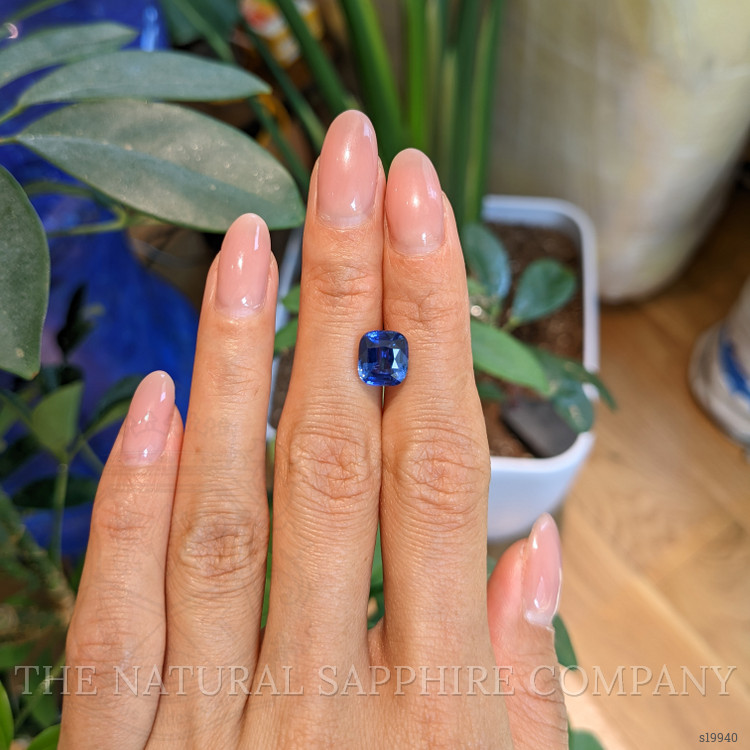 4.03 Ct. Blue Sapphire from Ceylon (Sri Lanka)