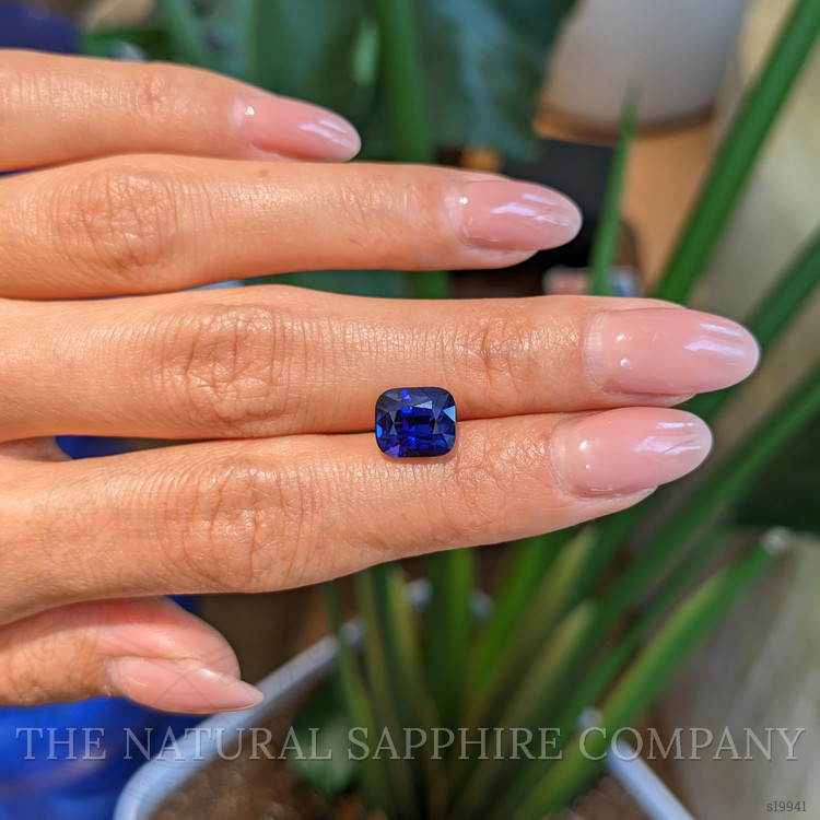 4.04 Ct. Blue Sapphire from Ceylon (Sri Lanka)