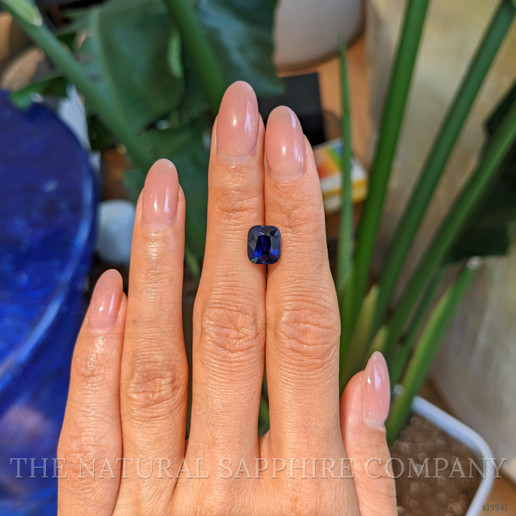 4.04 Ct. Blue Sapphire from Ceylon (Sri Lanka)