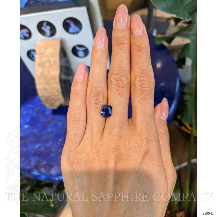 4.04 Ct. Blue Sapphire from Ceylon (Sri Lanka)