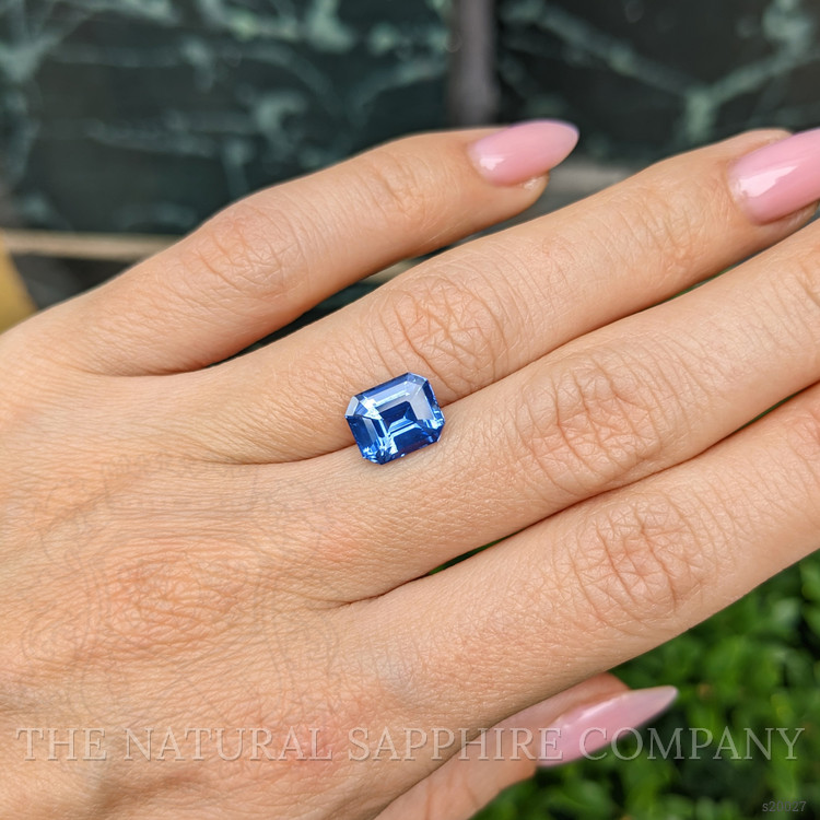 3.51 Ct. Blue Sapphire from Ceylon (Sri Lanka)