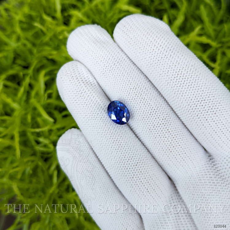 3.78 Ct. Blue Sapphire from Ceylon (Sri Lanka)