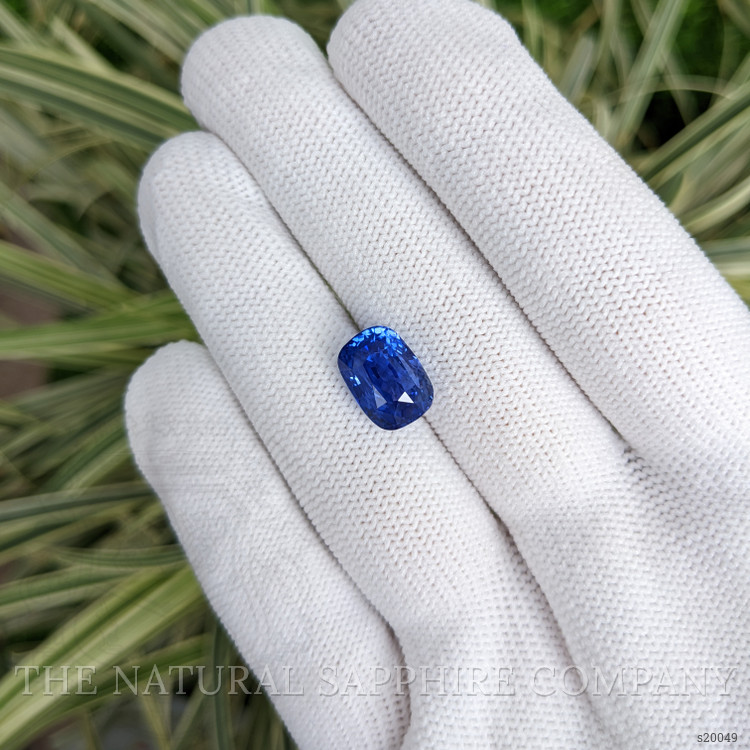 7.04 Ct. Blue Sapphire from Ceylon (Sri Lanka)