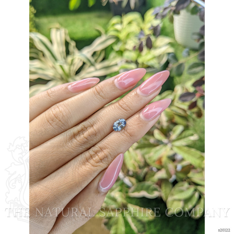 1.27 Ct. Bi Color Sapphire from Ceylon (Sri Lanka)