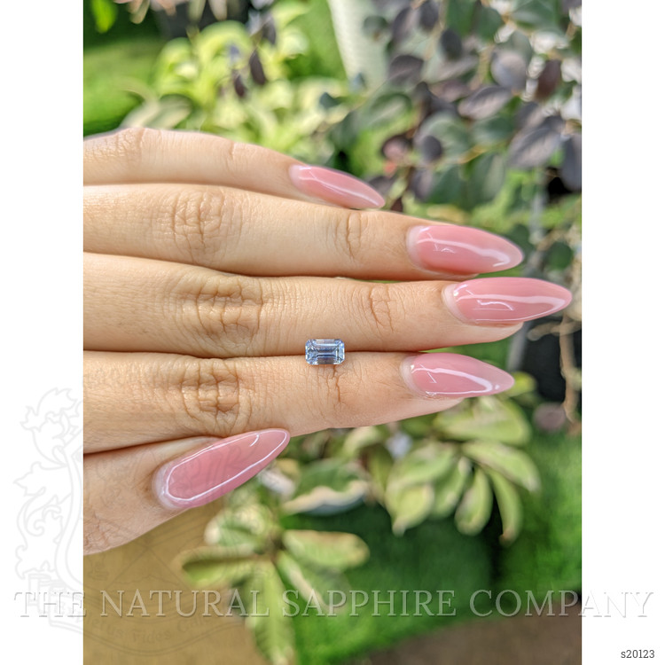 1.06 Ct. Bi Color Sapphire from Ceylon (Sri Lanka)