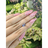 1.22 Ct. Bi Color Sapphire from Ceylon (Sri Lanka) Life Style