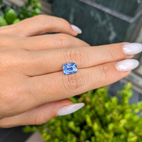 3.65 Ct. Blue Sapphire from Ceylon (Sri Lanka) Life Style