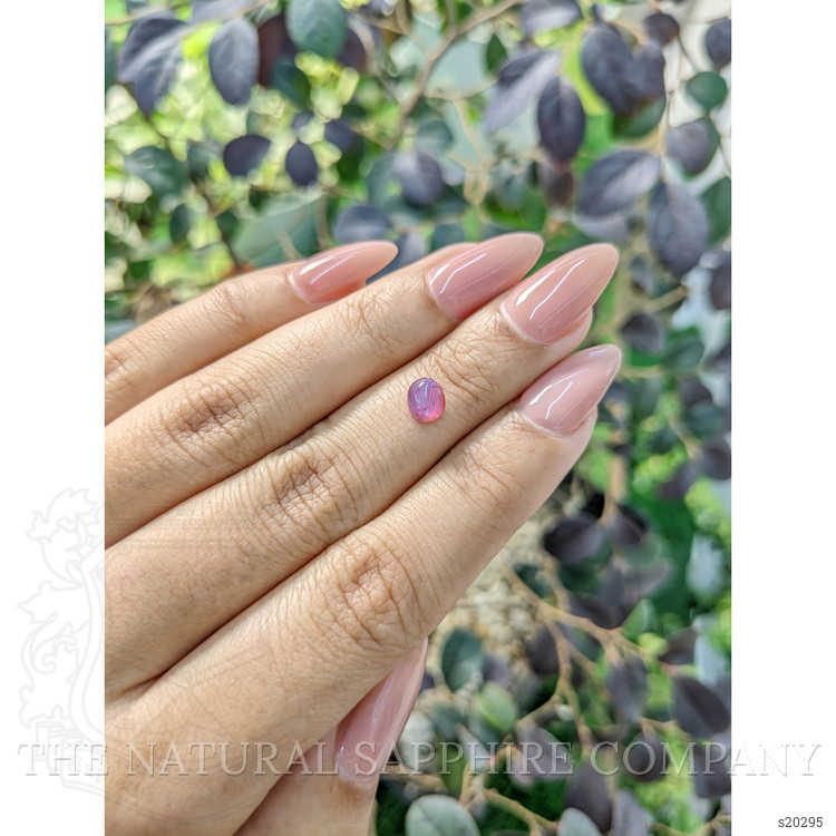 0.90 Ct. Purplish Pink Star Sapphire from Ceylon (Sri Lanka)