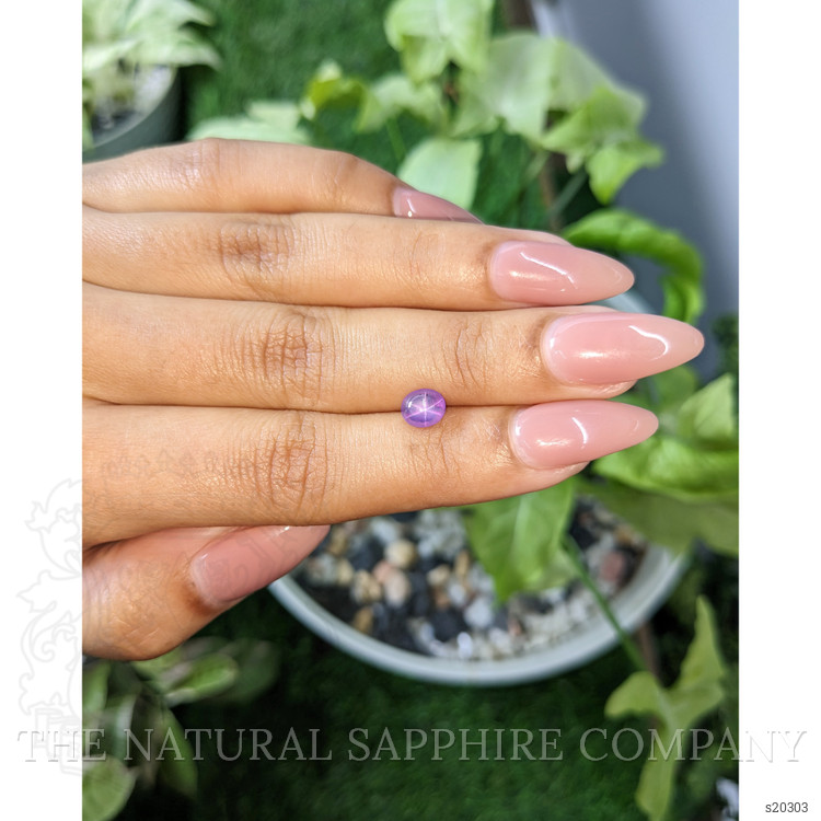 1.53 Ct. Pinkish Purple Star Sapphire from Ceylon (Sri Lanka)