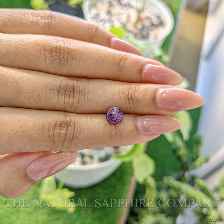 1.94 Ct. Purple Star Sapphire from Ceylon (Sri Lanka)