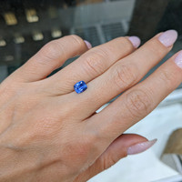 1.10 Ct. Blue Sapphire from Ceylon (Sri Lanka) Life Style