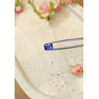 1.77 Ct. Purplish Blue Sapphire from Ceylon (Sri Lanka) Life Style