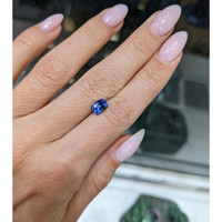 1.27 Ct. Blue Sapphire from Ceylon (Sri Lanka) Life Style