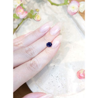 1.48 Ct. Blue Sapphire from Ceylon (Sri Lanka) Life Style