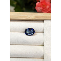 6.61 Ct. Blue Sapphire from Ceylon (Sri Lanka) Life Style